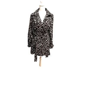 LUII lightweight giraffe print jacket Size XL